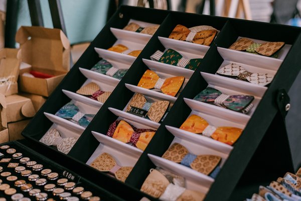 Nœud papillon en bois made in france : l'élégance personnalisée